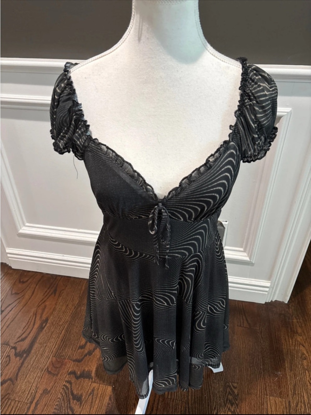 Urban Outfitters Black Patterned Short-Sleeve Tie-Front Dress